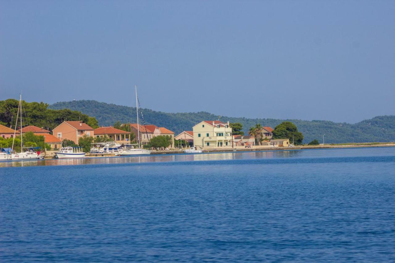 Riva Daire Krapanj Dış mekan fotoğraf